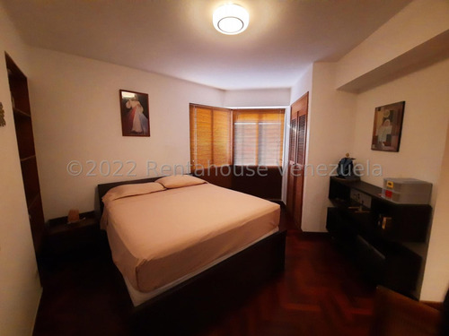 Apartamento En Venta En Las Palmas Mls #23-26184