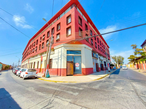 Local En El Centro Con Afluencia De Público (87539)
