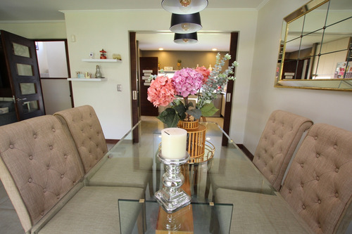 Preciosa Casa En Venta En Condominio