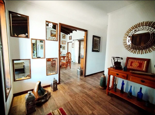 Venta Parcela, 5 Dormitorios. Mas Cabaña De 60 Mt2 Limache
