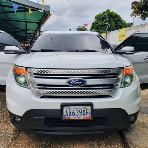 Imagen 2 de 15 de Ford Explorer 2013