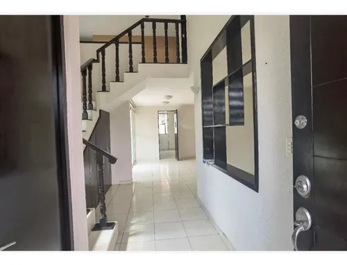 Casa En Venta En Lomas Del Valle