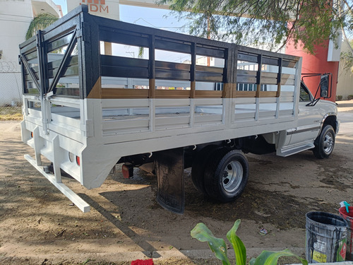 Chevrolet 3500 , Tipo Cheyenne