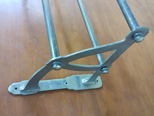 Perchero/toallero De Bronce De Pared Amarillo (Usado)