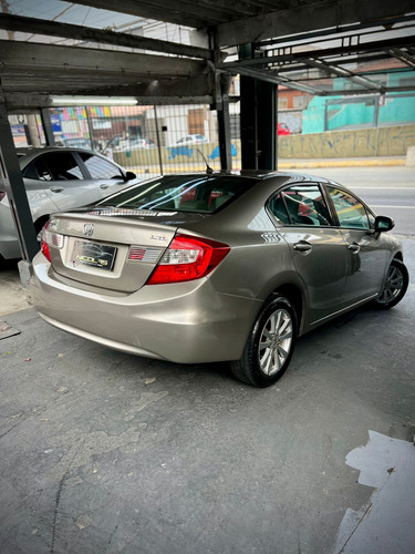 Honda Civic 1.8 Lxl Flex Aut. 4p