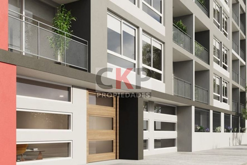 1 Dormitorio En Suite Con Terraza Y Estacionamiento