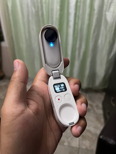 Insta 360 Go 2 32gb + Selfie Stick (Usado)