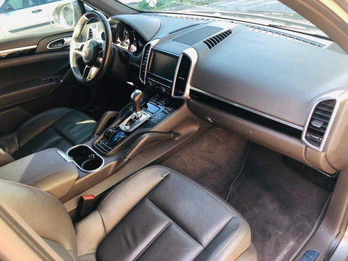 Imagem 14 de 15 de Porsche Cayenne 3.6 4x4 V6 24v Gasolina 4p Tiptronic 2016