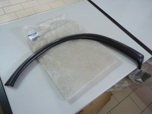 Imagen 2 de 6 de Buche Rueda Corsa 4 Y 2 Puertas Liso Delantero Izquierdo Gm