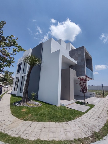 Casa En Venta Puebla Lomas De Angelópolis Parque México  5 R