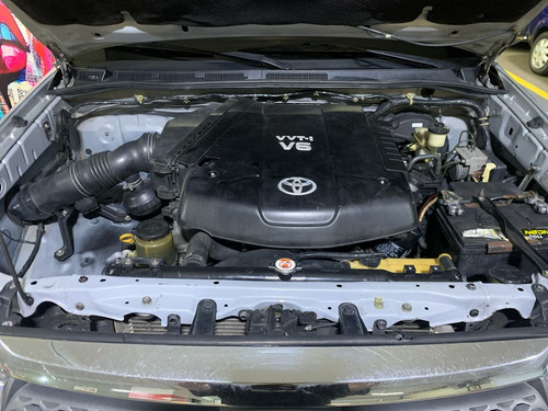 Toyota Fortuner 2010