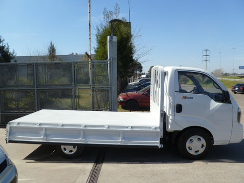 Kia K2500 Con Caja