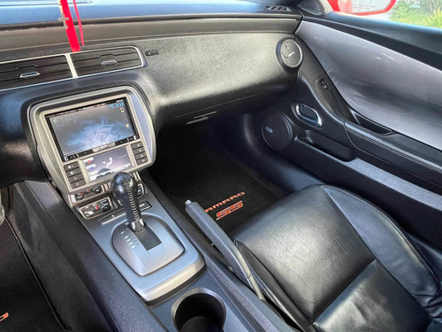Chevrolet Camaro Ss V8