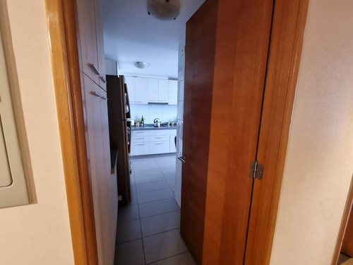 Se Vende Espectacular Departamento De 4 D 3 B 1 E Y 1 Bodeg