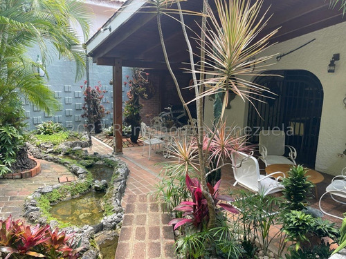 Casa En Venta En Santa Marta 