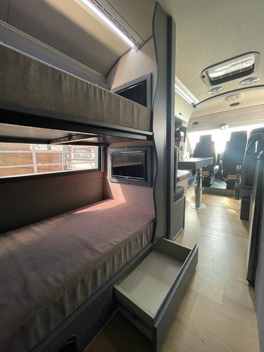 Imagen 11 de 15 de Motorhome Iveco 70c17 Scudato Carrozado Por Italbus 0 Km