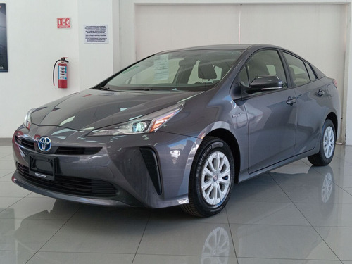 Toyota Prius Base