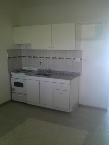 Imagen 16 de 30 de Complejo De Departamentos + Galpon Venta En Block