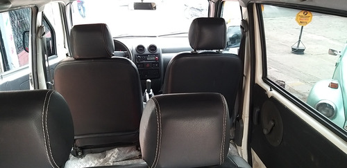 Gonow Minivan 2014 1.3 Ga6380se4