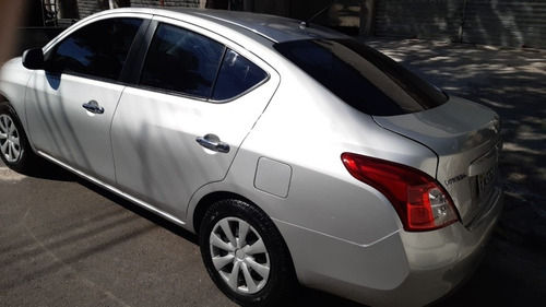 Nissan Versa 2012 1.6 16v Sv Flex 4p