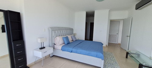 Imagen 13 de 20 de Alquiler De Apartamento Amoblado De 123 M2 En Ph Waters On The Bay, Av.balboa 22-7661gg