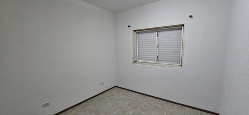 Departamento En Alquiler En Monte Grande, Esteban Echeverría, G.b.a. Zona Sur