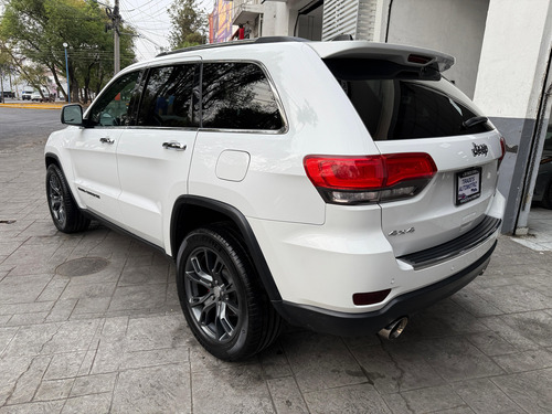 Jeep Grand Cherokee 5.7 Limited Lujo 4x4 At