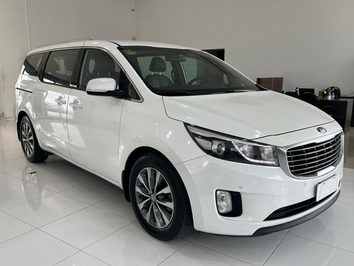 Kia Carnival EX 2.2 AT CRDI