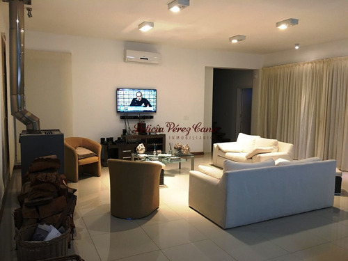 Imagen 15 de 30 de Venta Casa 4 Dormitorios En Club Del Lago, Laguna Del Sauce, Punta Ballena