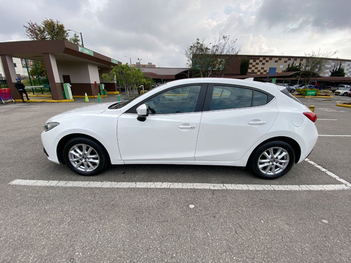 Mazda 3 2.0 Touring
