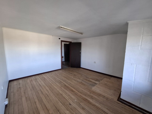 Arriendo Casa 7 Dormitorios-2 Baños Ebensperguer Pto. Montt.