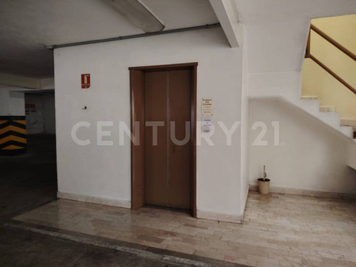 Oficina De 62.76m2 En Bajada Chapultepec, Cuernavaca $7,500.00 Mxn