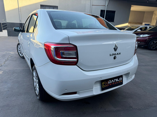 Renault Logan 1.0 Zen 12v 4p 5 marchas