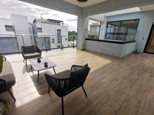 Amplio,espacioso Y En Una Zona Exclusiva De Gascue Distrito