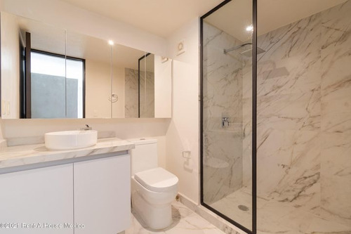Imagen 12 de 14 de Departamento En Venta En Cuauhtémoc E.c