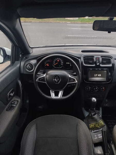 Imagem 11 de 15 de Renault Logan Zen