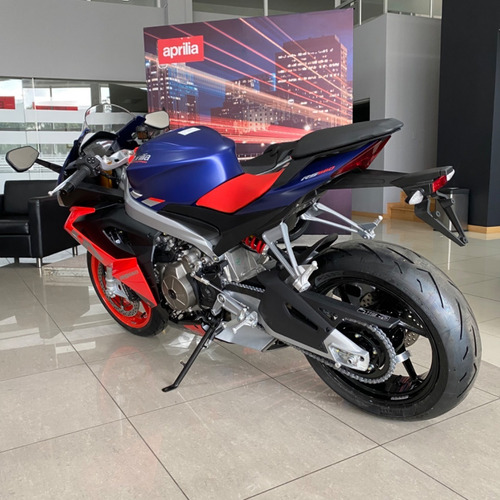 Imagen 2 de 9 de Motocicleta Aprilia Rs660 Lava Red 2022 0km Disponible