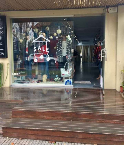 Venta De Fondo De Comercio Indumentaria Unisex Y Decoración