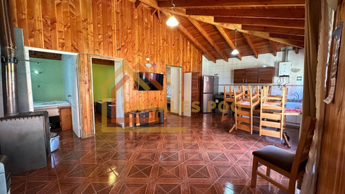 Complejo Turístico Con 5 Cabañas Y 4 Departamentos En Licán