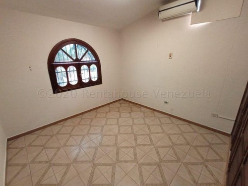 Imagen 24 de 30 de Gustavo Zavala Rentahouse 22-9749