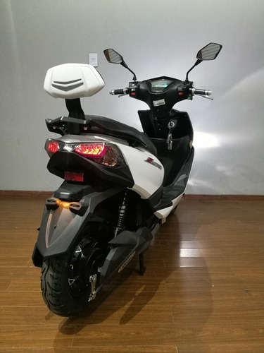 Imagen 11 de 21 de Scooter Sunra Moto Electrica En Cuotas Mas Anticipo