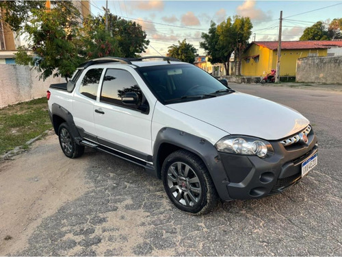 Imagem 1 de 7 de Fiat Strada Adventure 1.8 Flex Cd