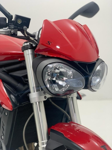 Imagem 9 de 11 de Triumph Street Triple 2018