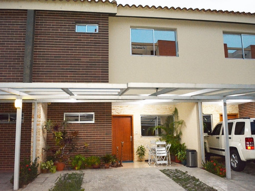 Imagen 20 de 20 de Hermoso E Impecable En Town House En Tazajal, Naguanagua Res. Villa Fontina Adp