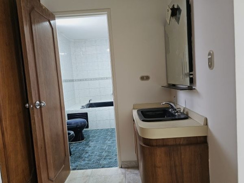 Amplio Apartamento En Los Naranjos Del Cafetal