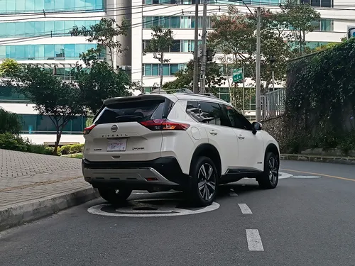 Nissan X-Trail E-Power 1.5 Exclusive E-4Orce