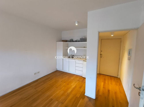 Monoambiente Con Balcon Al Frente. Apto Profesional. Palermo