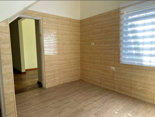 Se Vende Casa En Valparaíso En Avenida Alemania Alt 8.000.