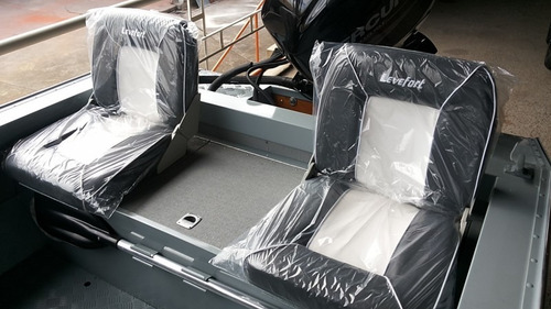 Imagem 8 de 8 de Lancha De Alumínio Malibu 16 + Motor 60 Hp Mercury Ins Estd
