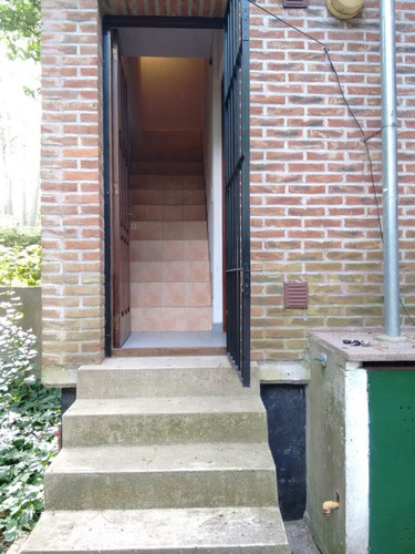 Imagen 3 de 16 de Propiedad Ubicada En El Barrio Los Troncos A Metros Del Boulevard Son 5 Unidades Funcionales Ideal Vivienda Permanente